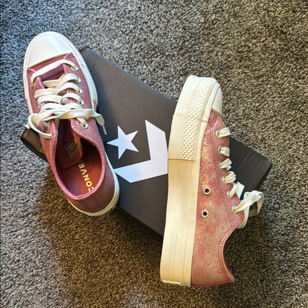 Converse Rose Glitter Platform Sneakers - Picture 4 of 5